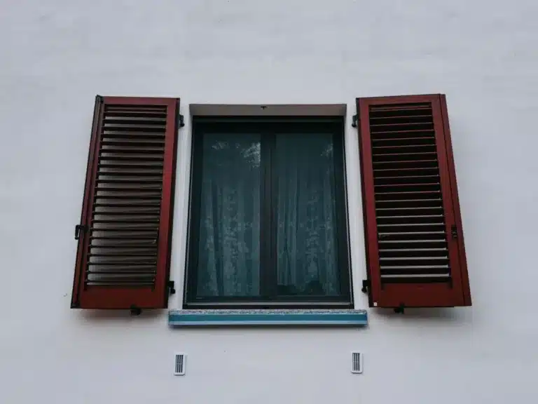 Louvre Windows vs Other Ventilation Window Styles 8 Aluminium louvre windows installed in a Smeaton Grange NSW home bathroom for ventilation